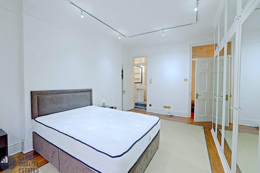 Principal bedroom, additional view towards the en suite