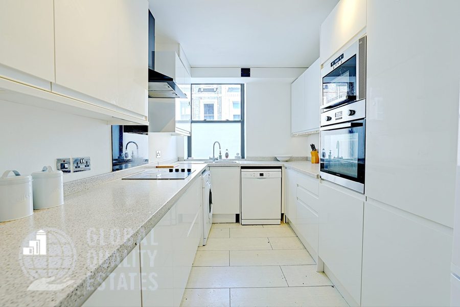 Fitted kitchen, additional view towards the window